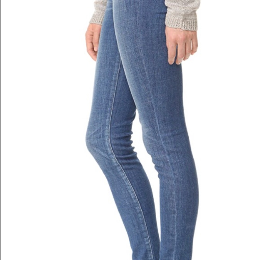Levi’s Mile High Super Skinny size 28
